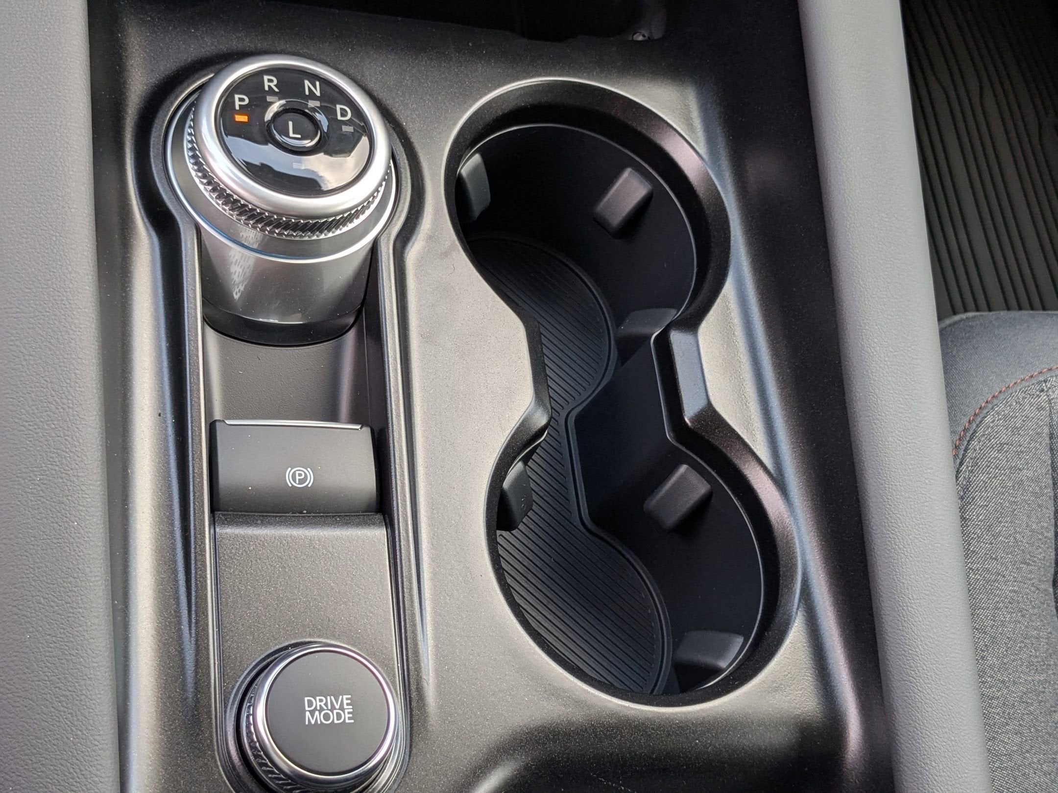 2025 Ford Explorer Active - Crossroads Courtesy Demo