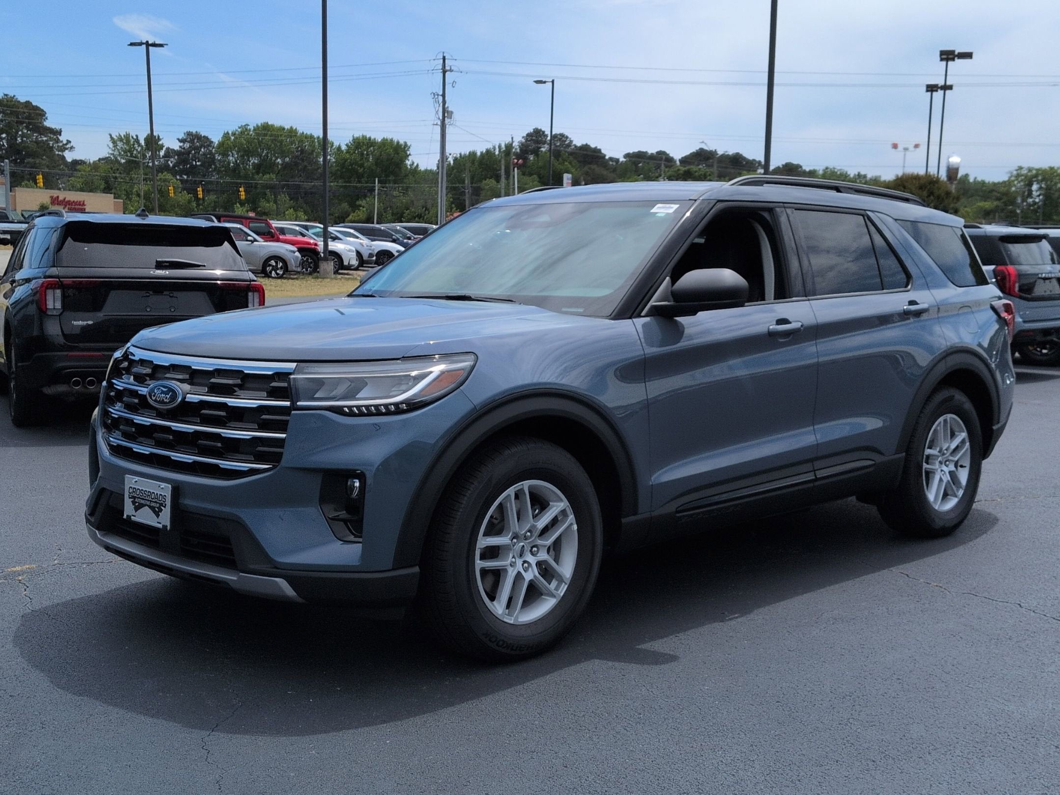 2026 Ford Explorer Active w/200A Pkg