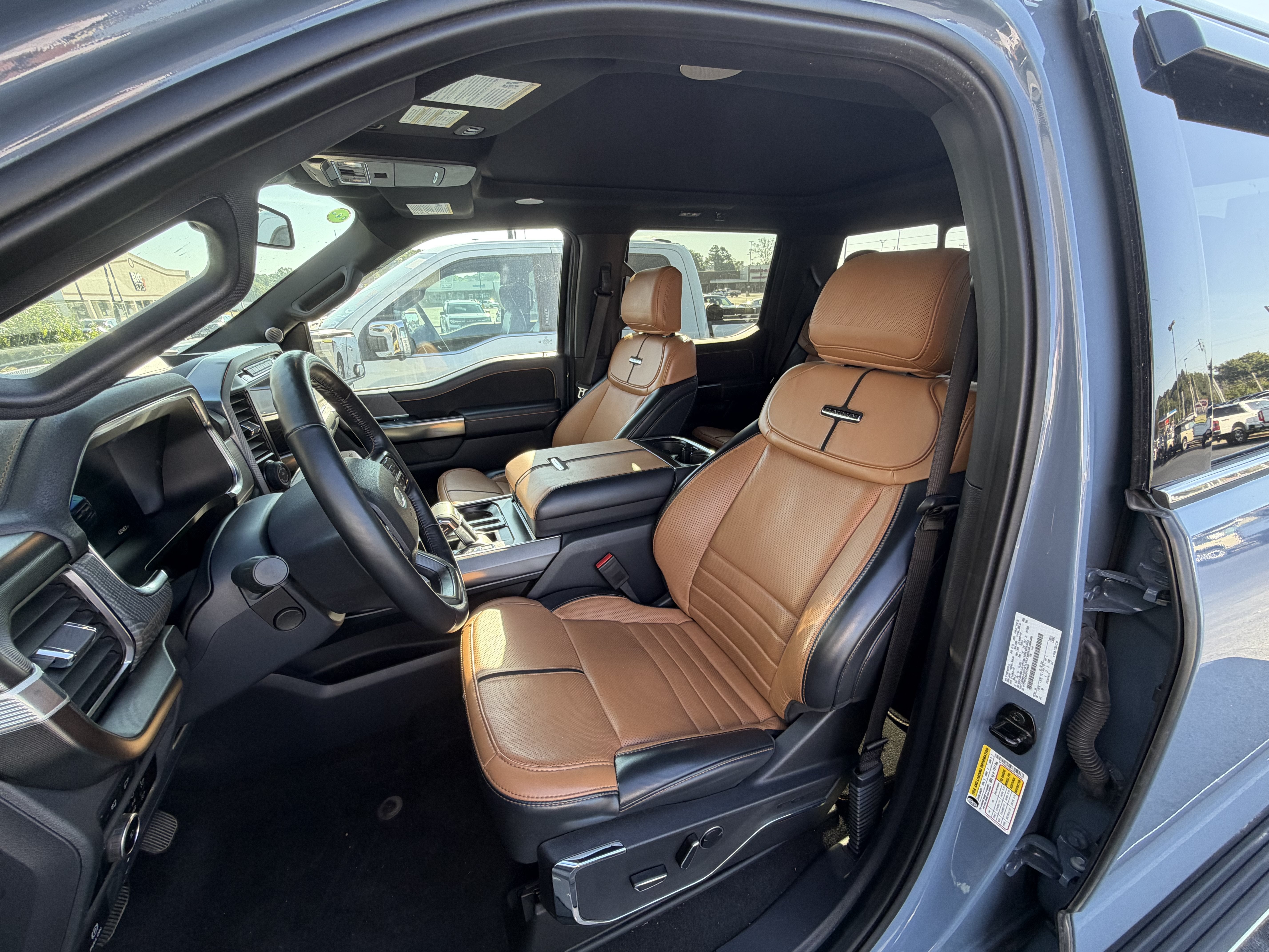 2023 Ford F-150 Platinum