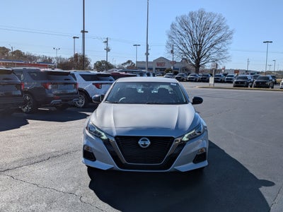 2022 Nissan Altima 2.5 SR