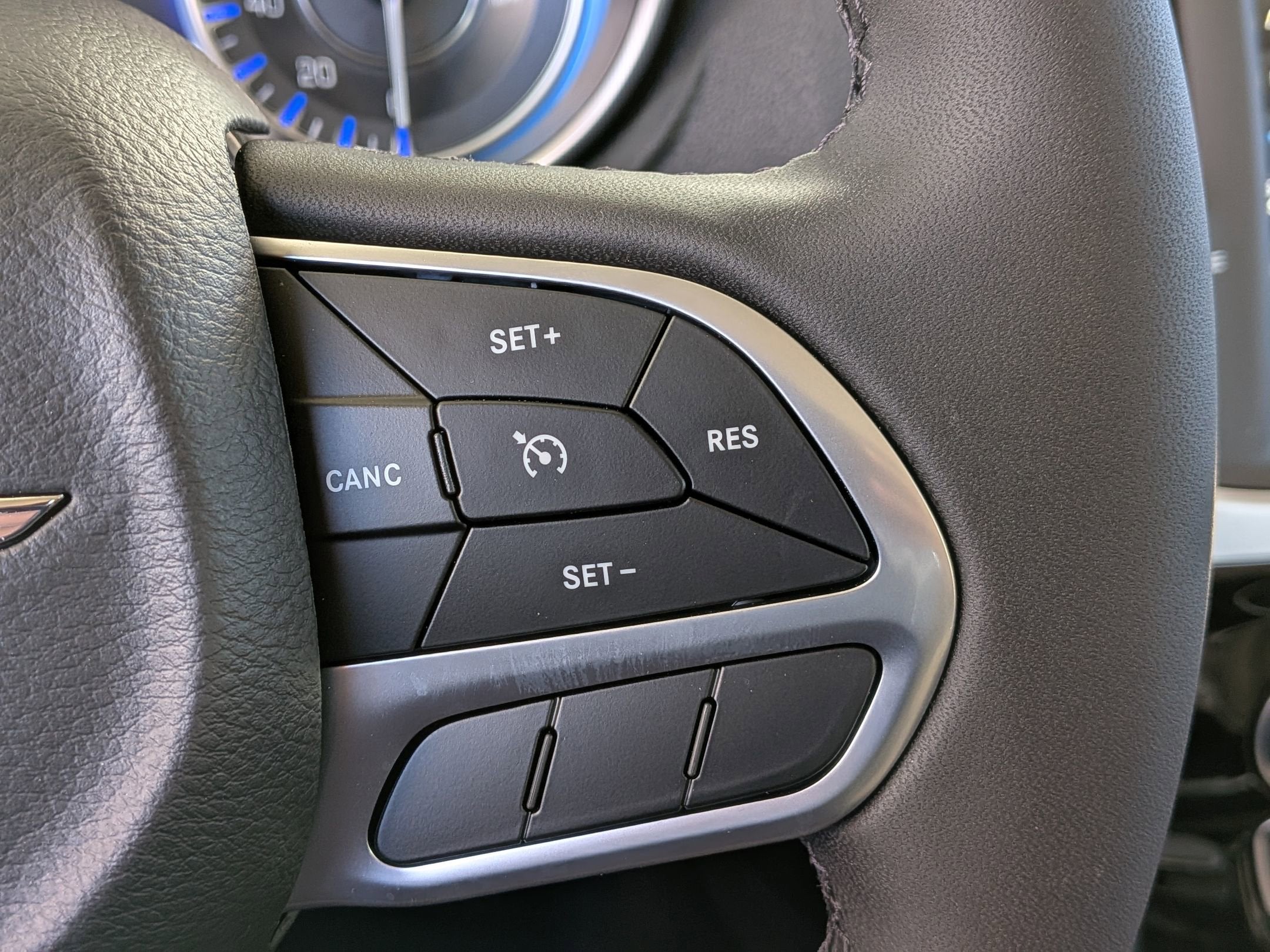 2023 Chrysler 300 Touring