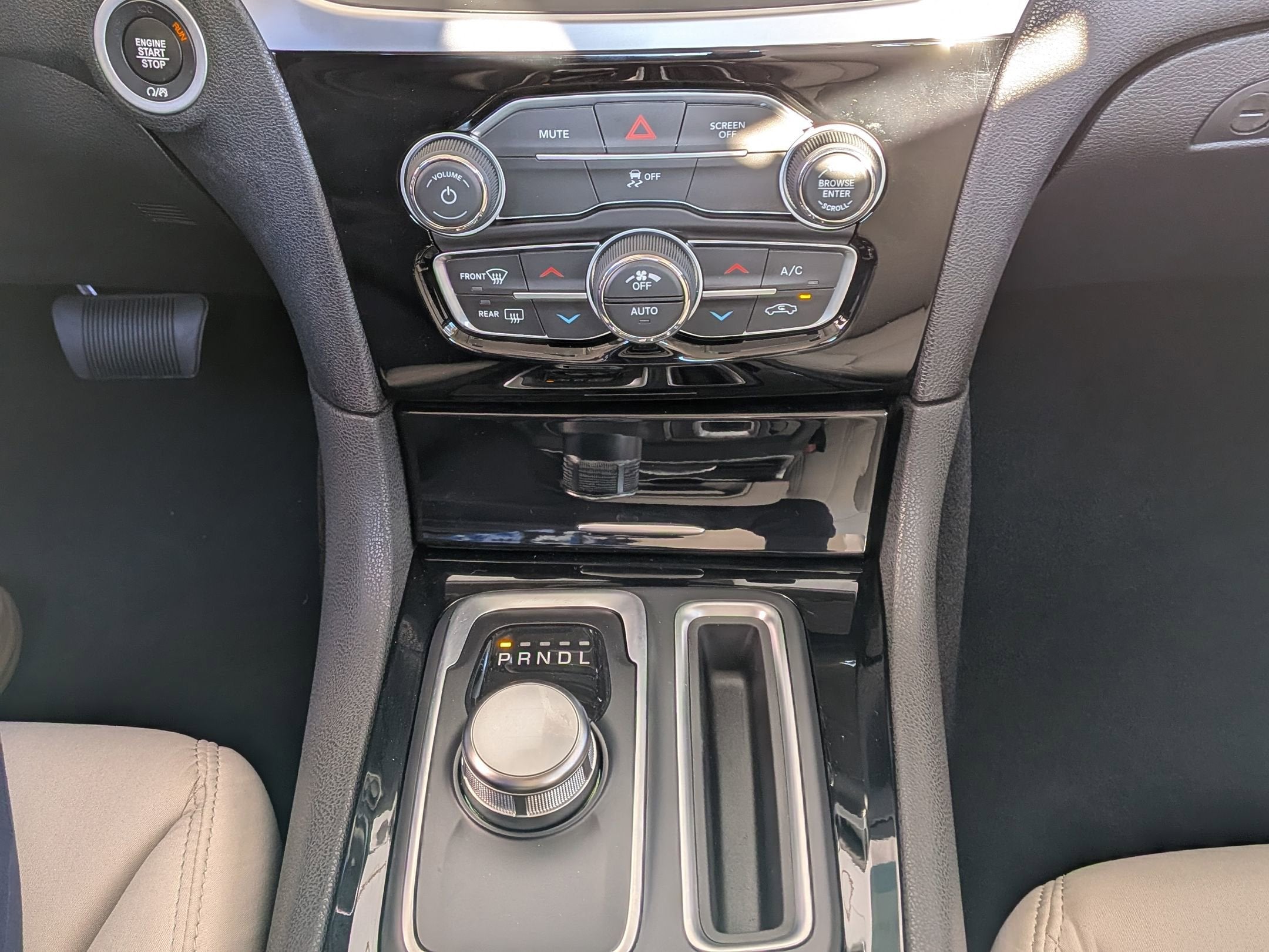 2023 Chrysler 300 Touring