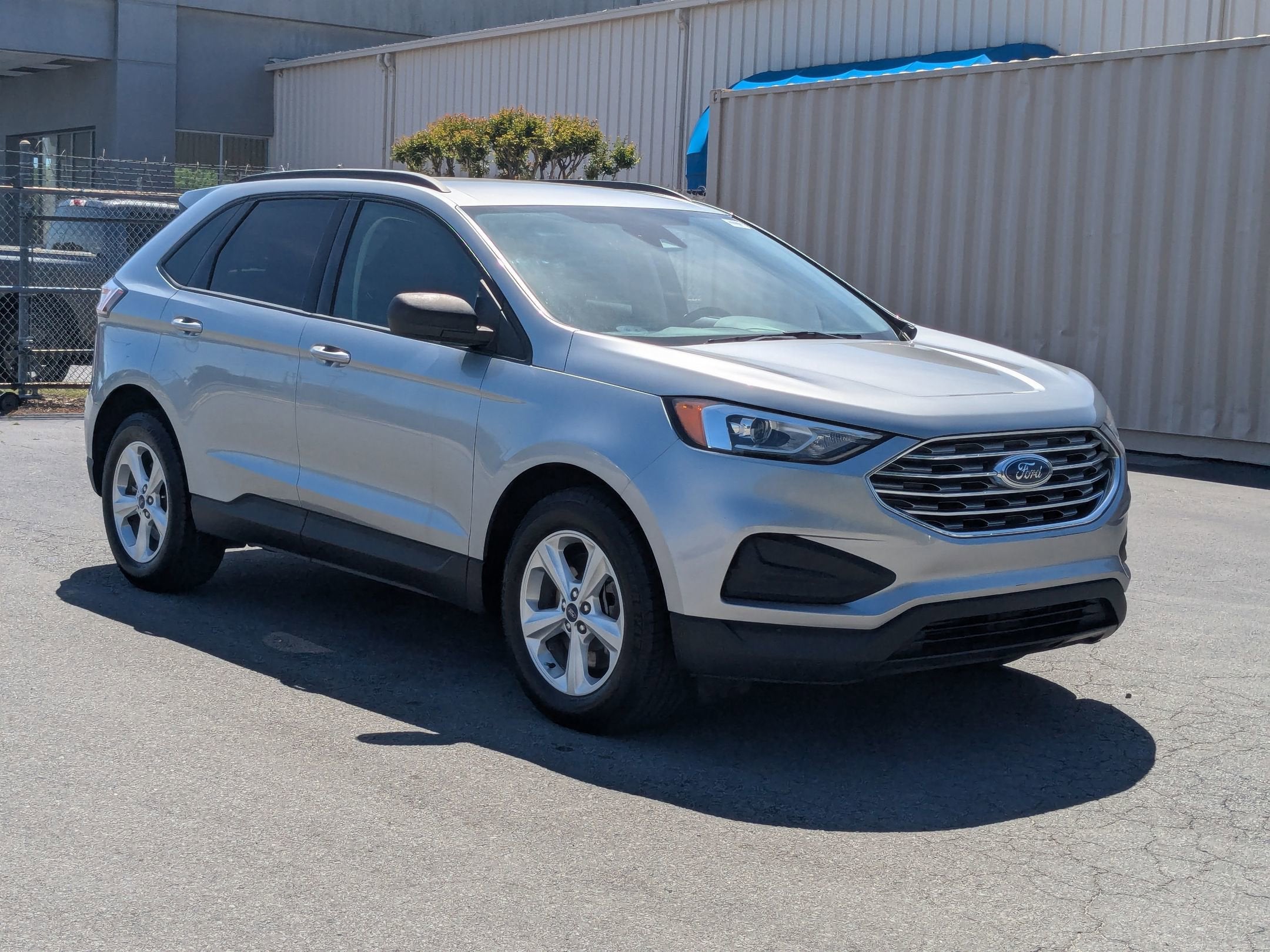 2022 Ford Edge SE