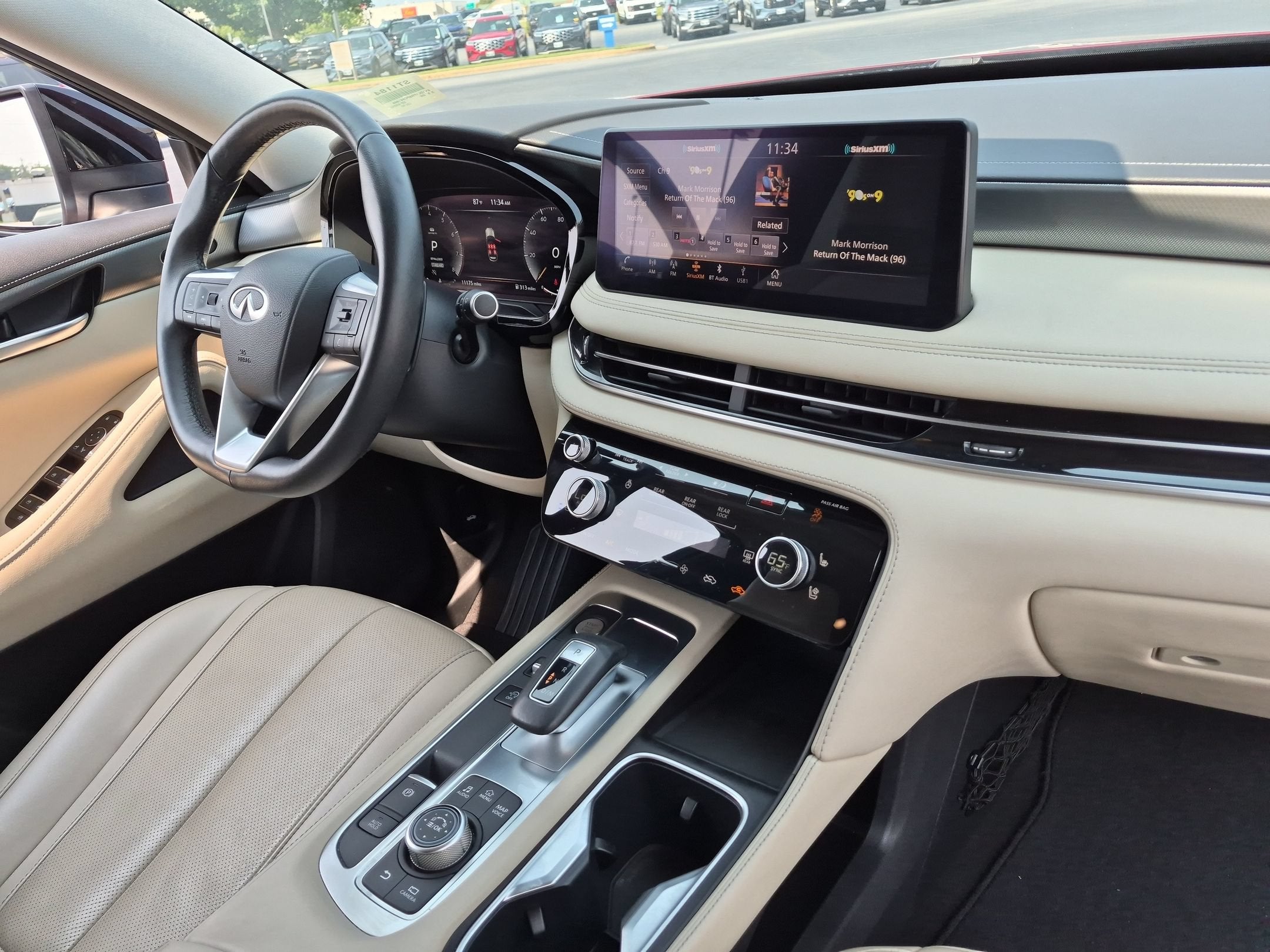 2023 INFINITI QX60 LUXE