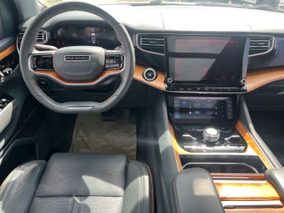 2022 Jeep Grand Wagoneer Series II