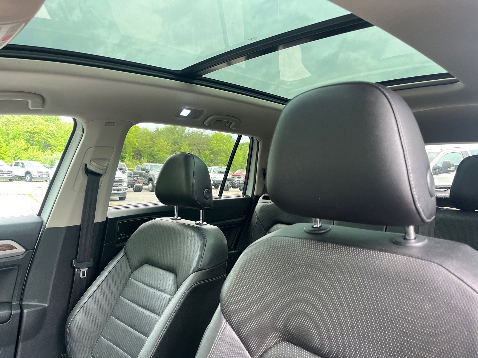 2019 Volkswagen Atlas 3.6L V6 SEL Premium