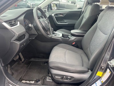 2020 Toyota RAV4 Hybrid XLE