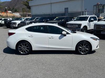 2018 Mazda Mazda3 4-Door Touring