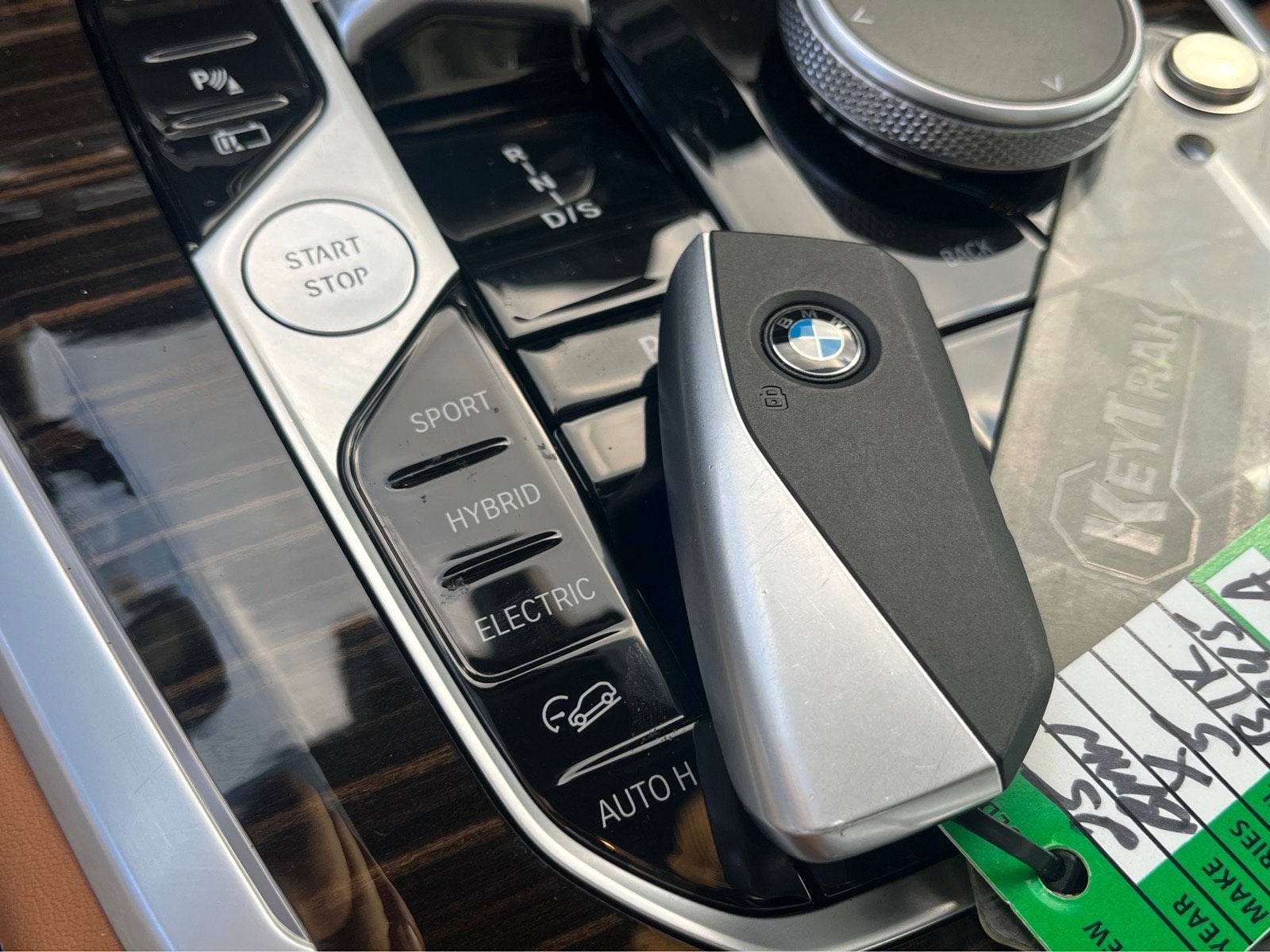 2025 BMW X5 xDrive50e