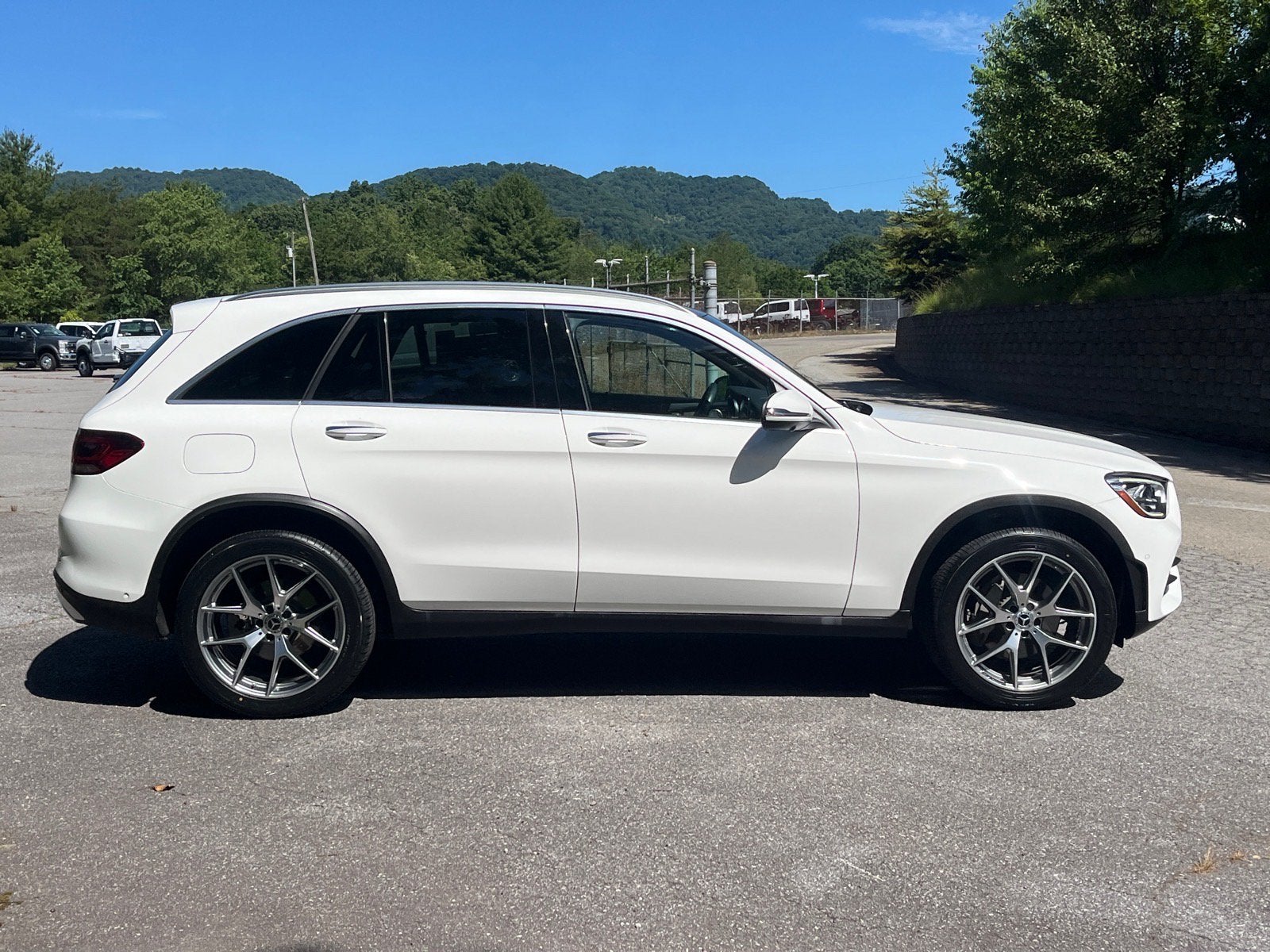 2021 Mercedes-Benz GLC GLC 300